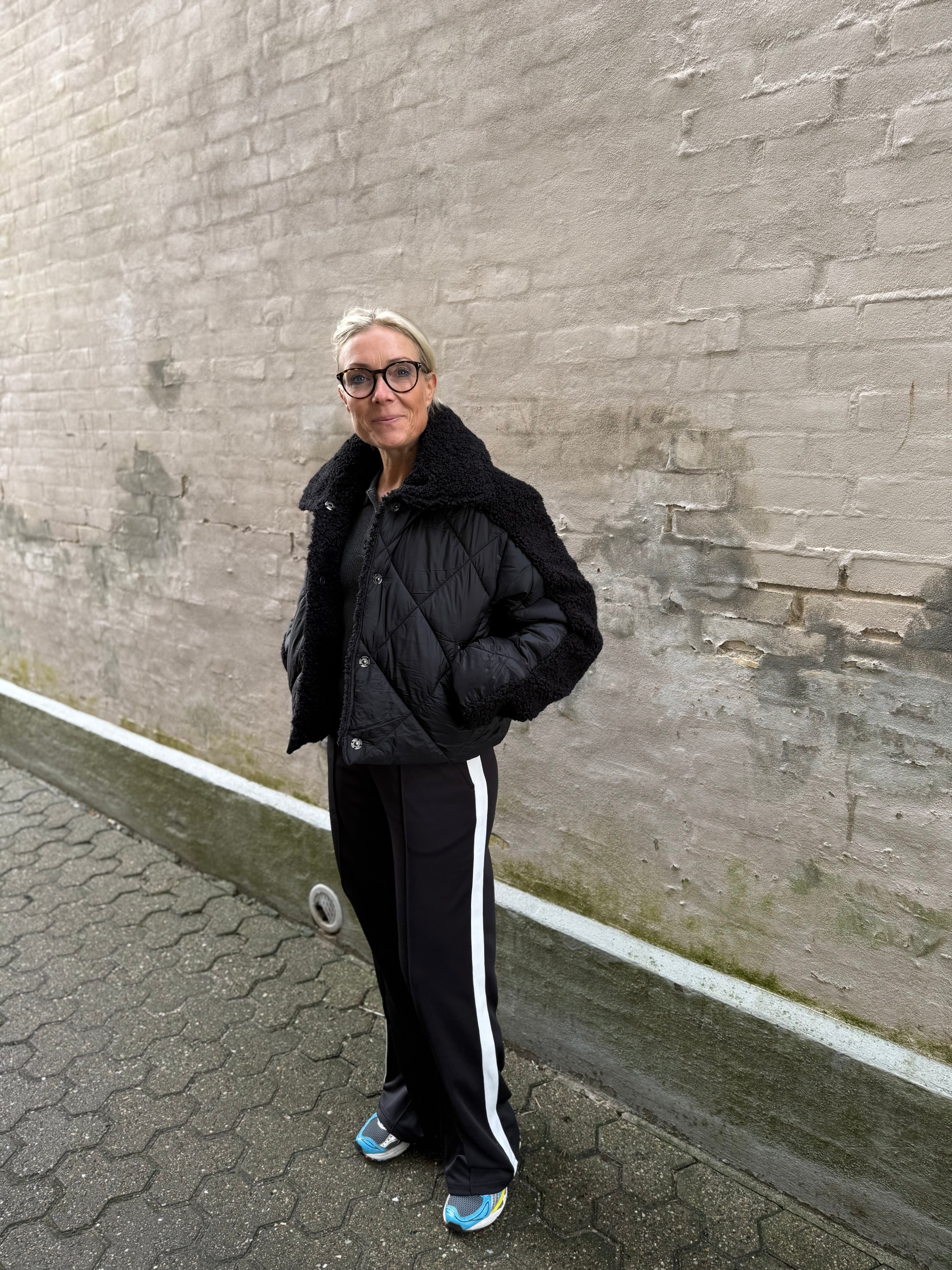 NMGEMMA Puffer - Black